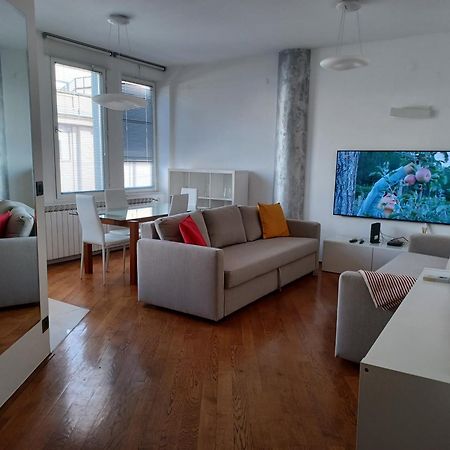 Apartment Ganymede Загреб Екстериор снимка